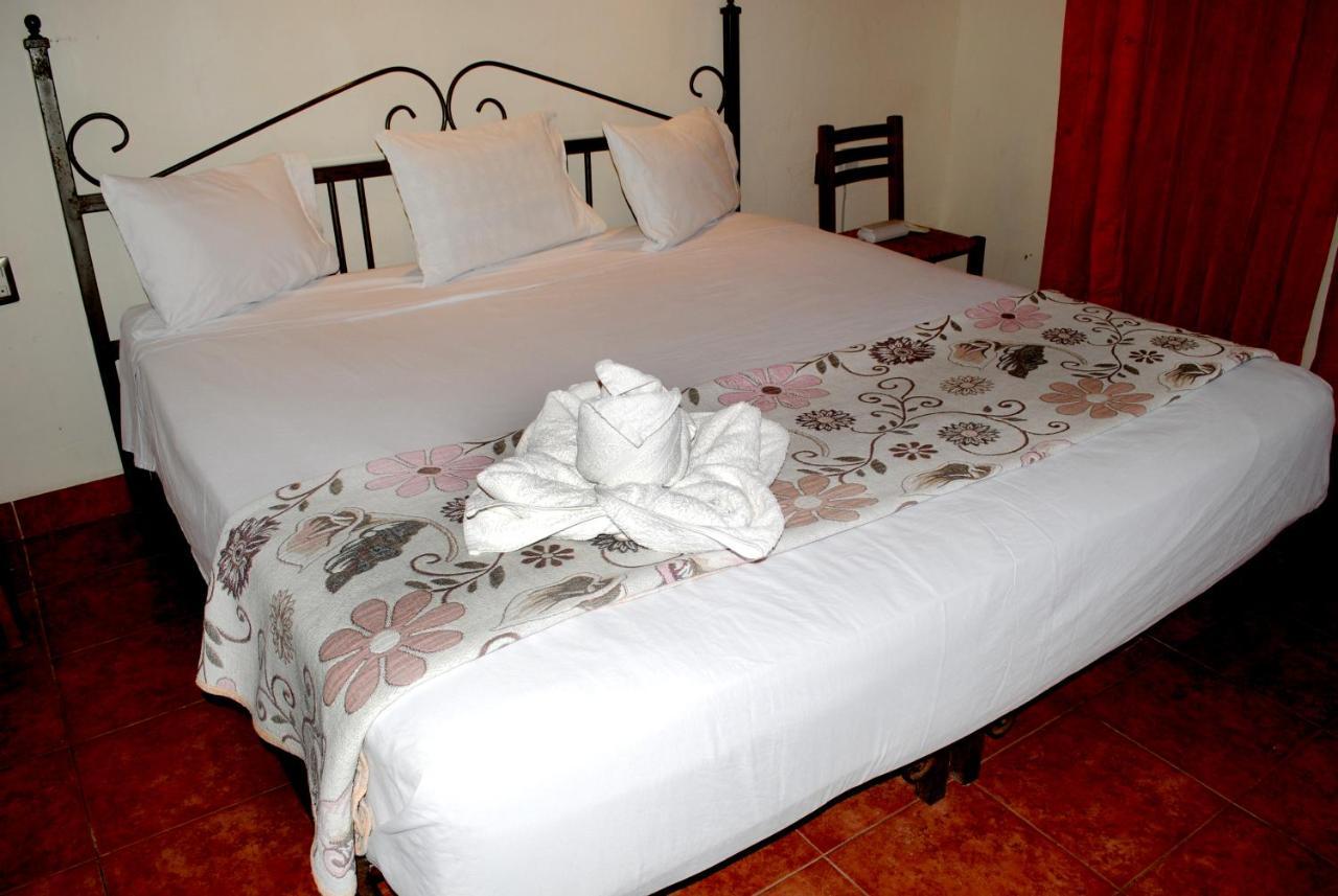 Hotel Maya 2012 Amacuzac 外观 照片