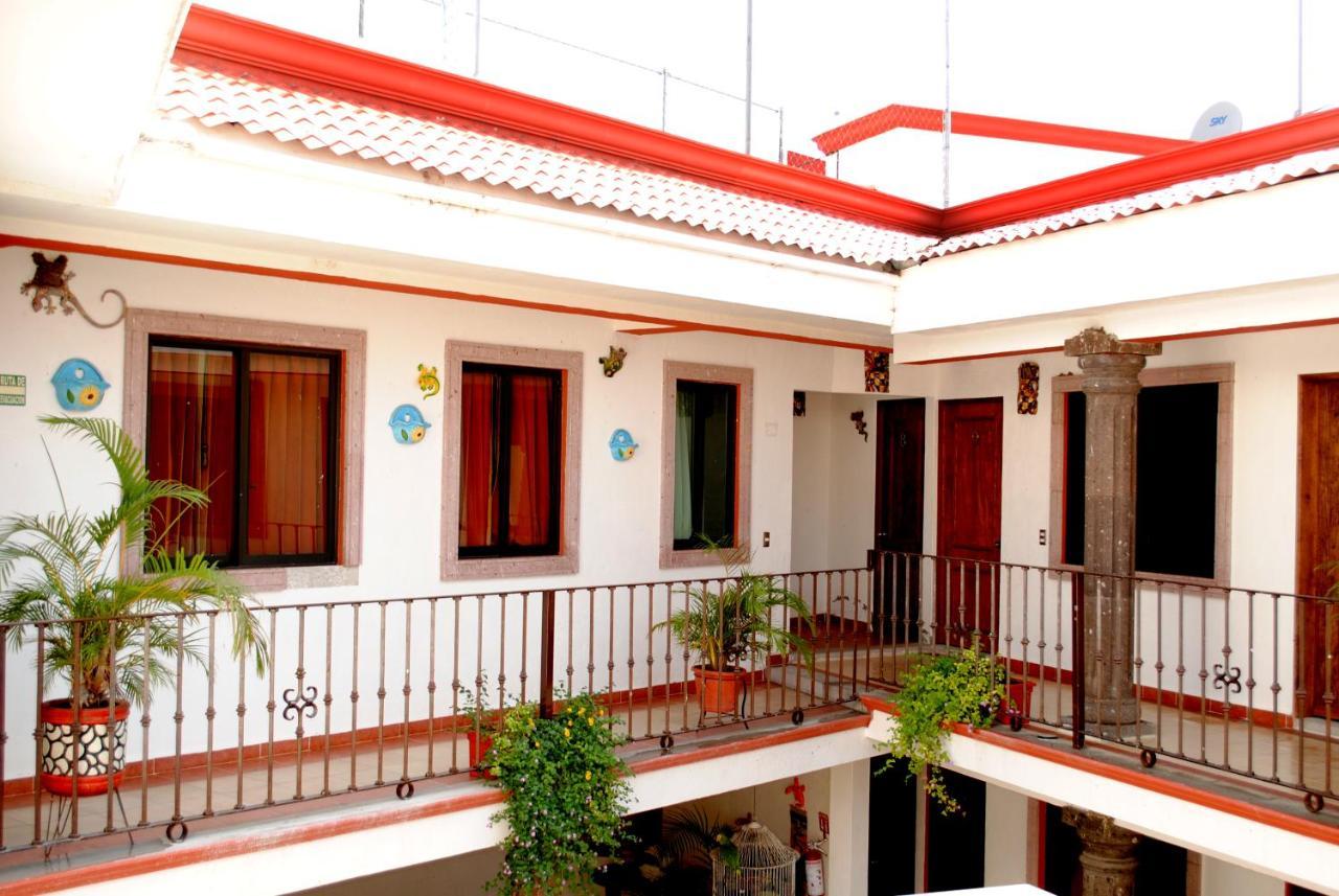 Hotel Maya 2012 Amacuzac 外观 照片